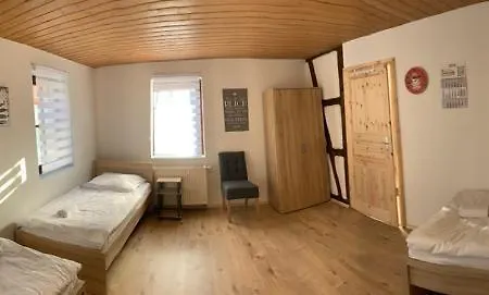 Hostel Ab - Mit Gemeinschaftsraeumen In *