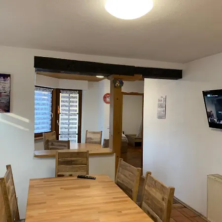 Hostel Ab - Mit Gemeinschaftsraeumen In *