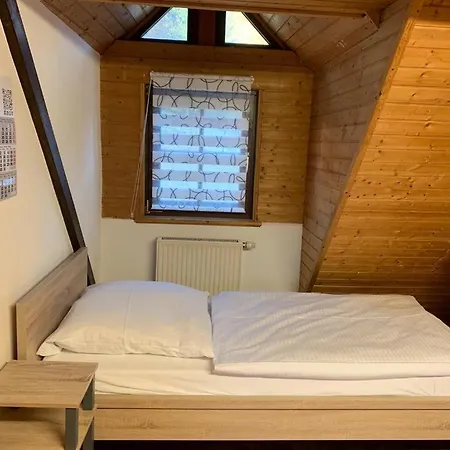 Ab - Mit Gemeinschaftsraeumen In *